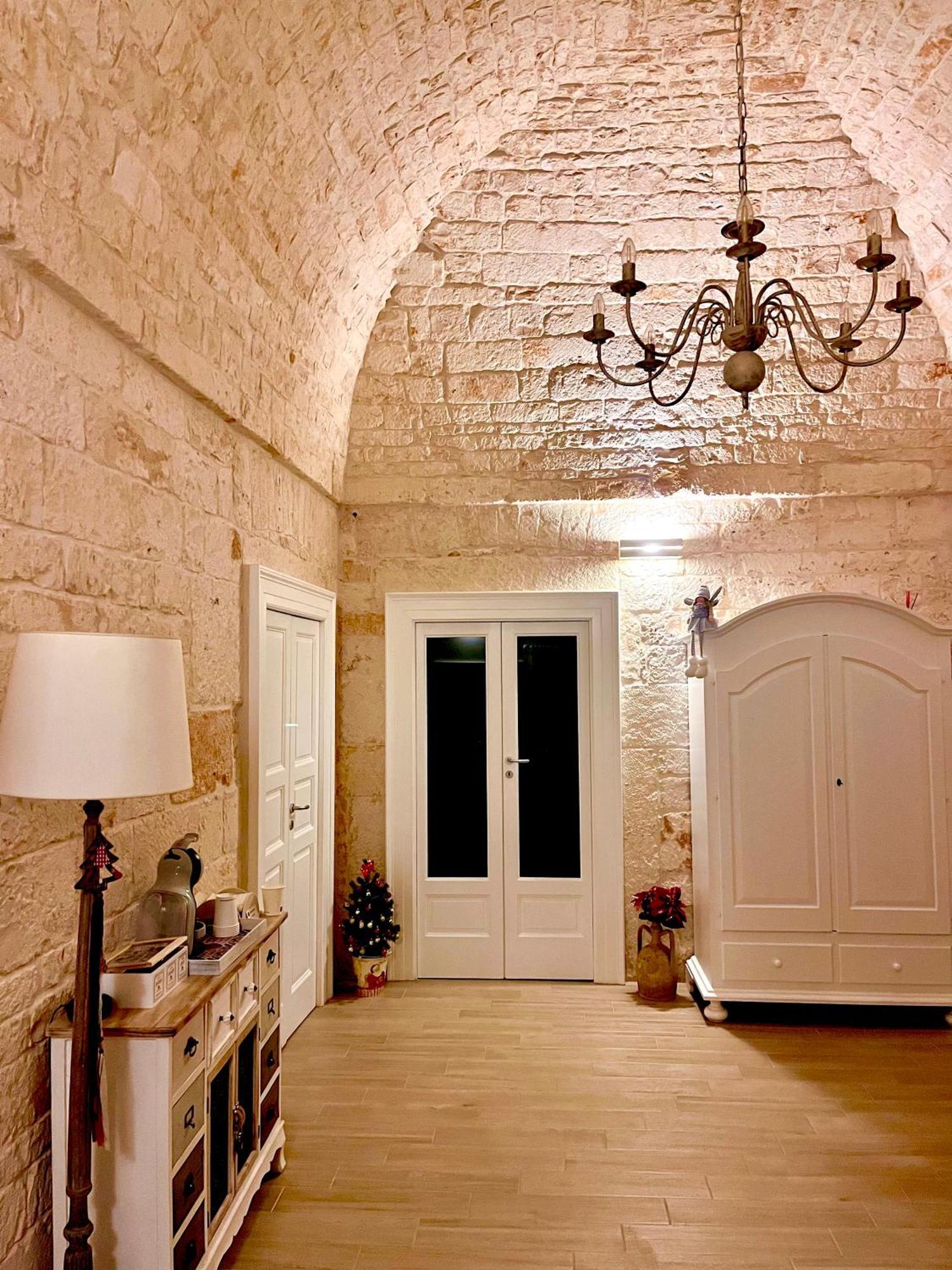 アルベロベッロ Nido Di Pietra-Dimora In Centro Bed & Breakfast エクステリア 写真